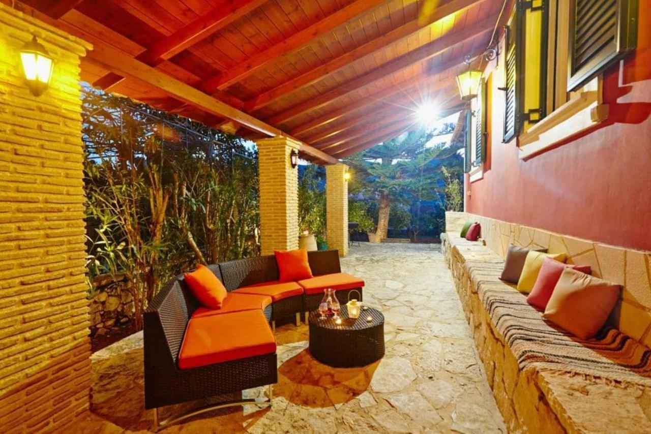 Anemelia' Villa Agios Dimitrios  ภายนอก รูปภาพ