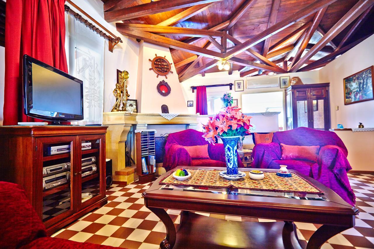 Anemelia' Villa Agios Dimitrios  ภายนอก รูปภาพ